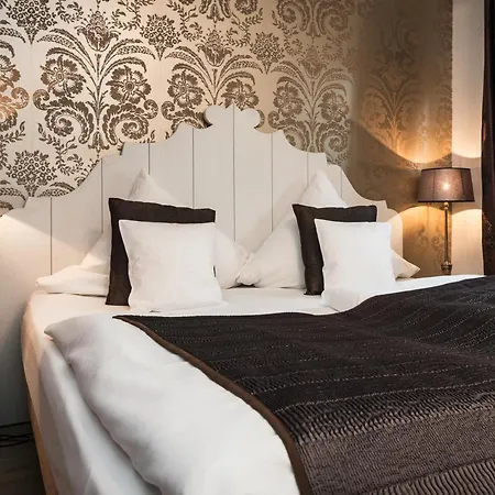 Panzió Boardinghouse Robbe 3*
